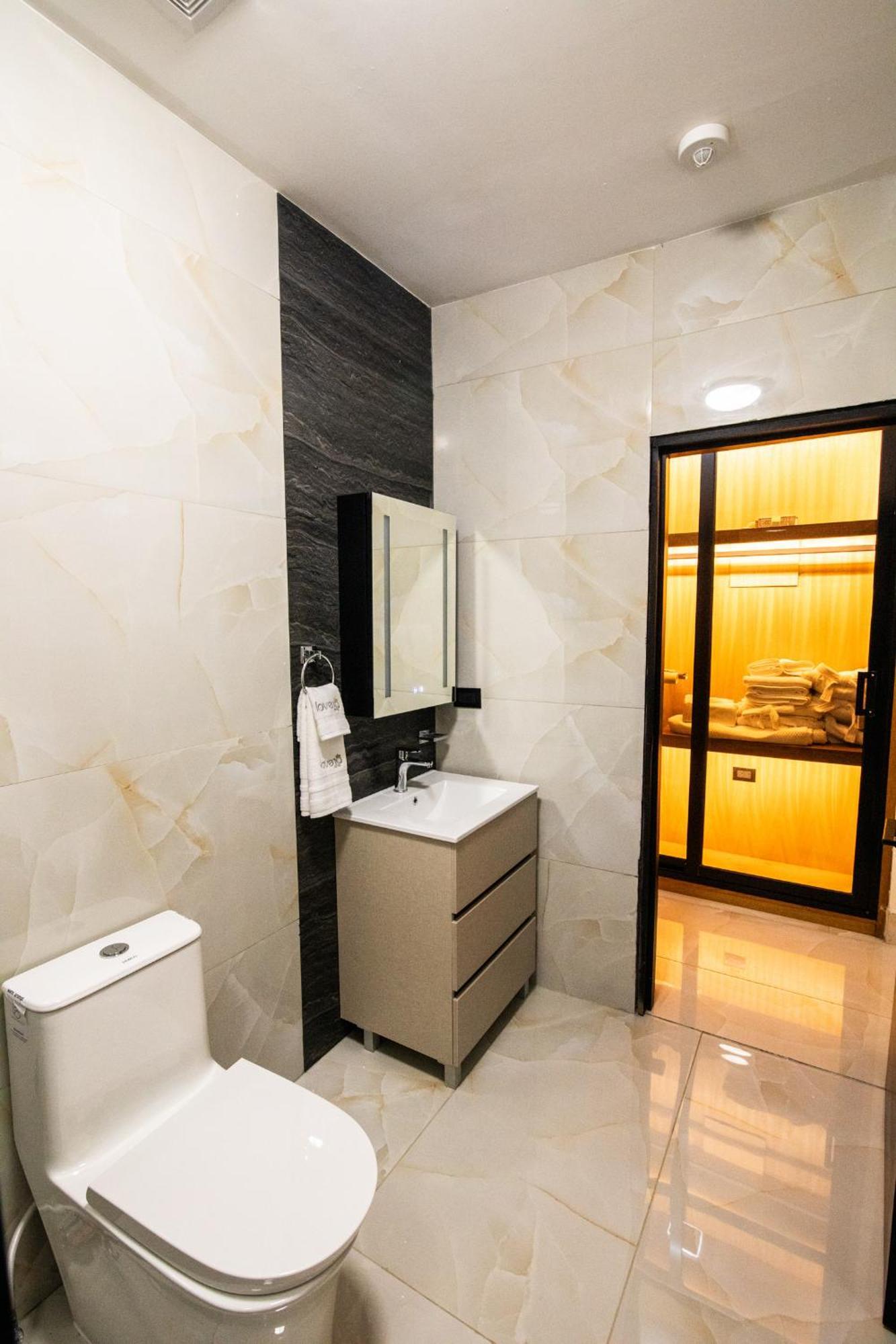 Lovera Hotel Santiago De Los Caballeros Exteriör bild