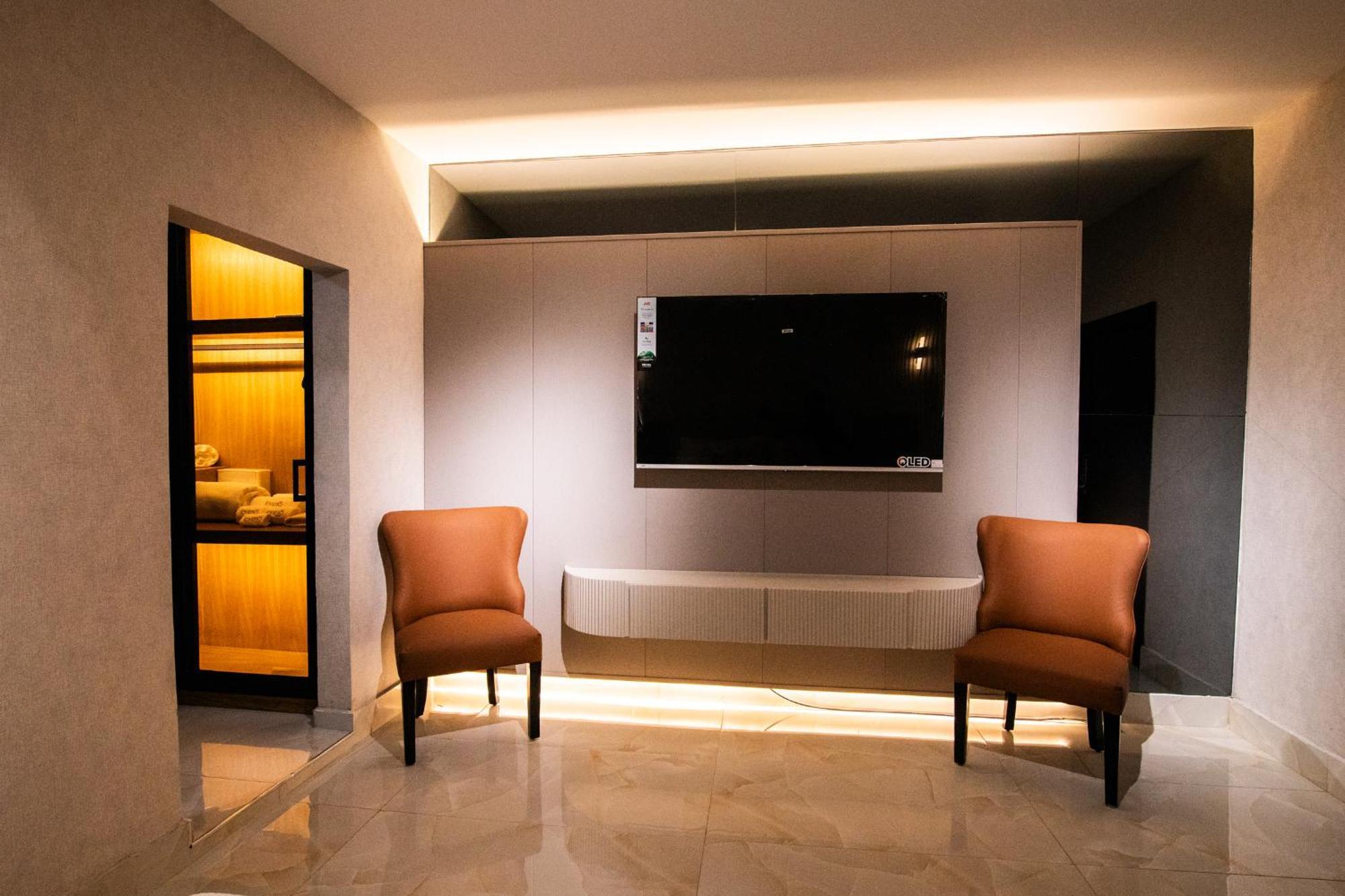 Lovera Hotel Santiago De Los Caballeros Exteriör bild