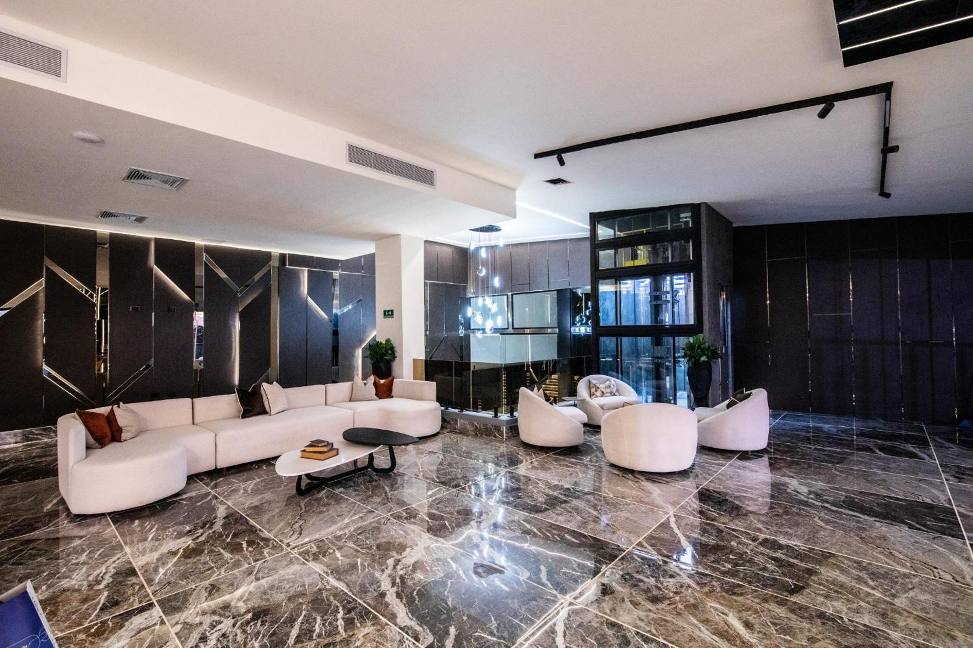 Lovera Hotel Santiago De Los Caballeros Exteriör bild