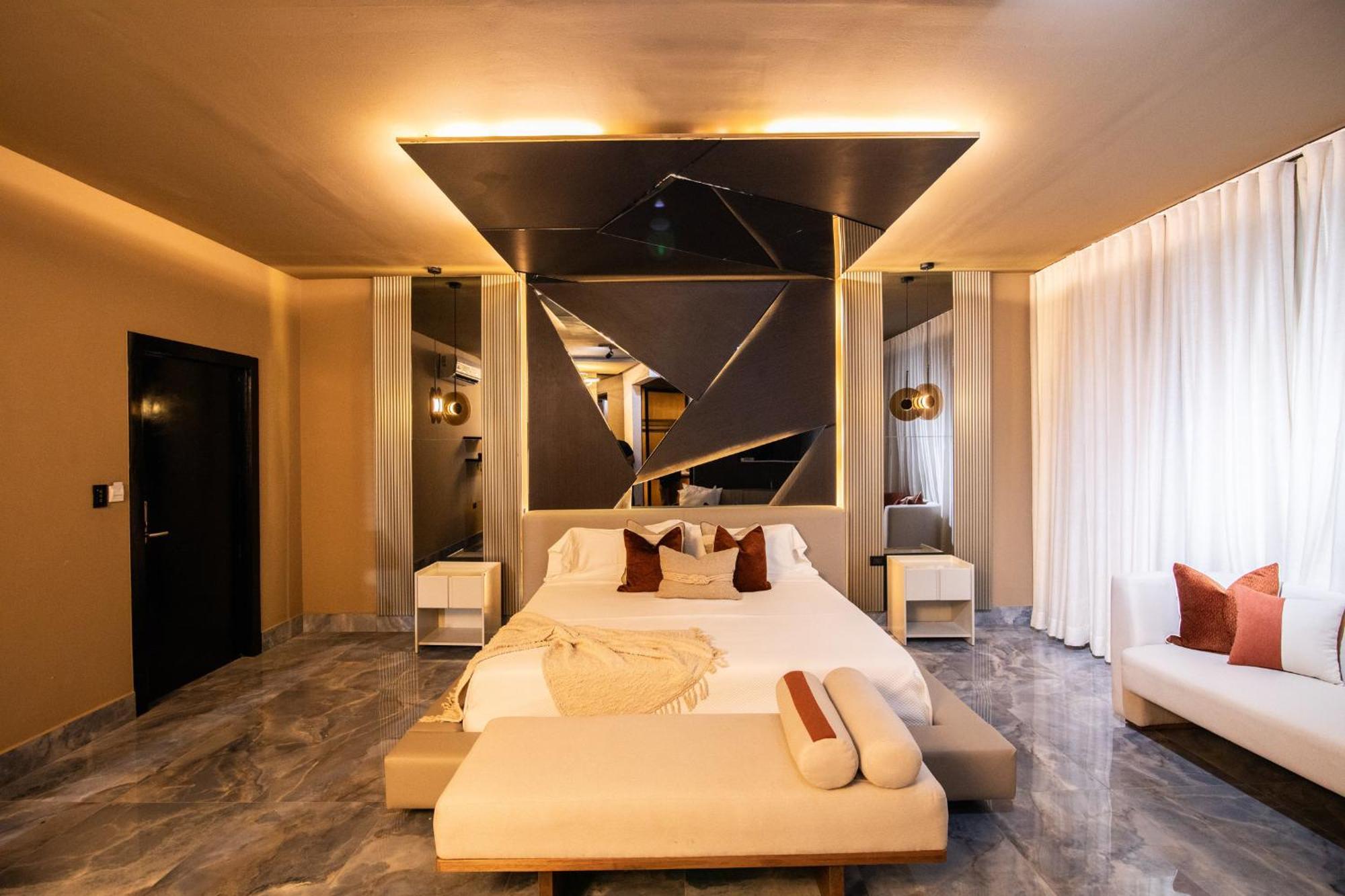 Lovera Hotel Santiago De Los Caballeros Exteriör bild